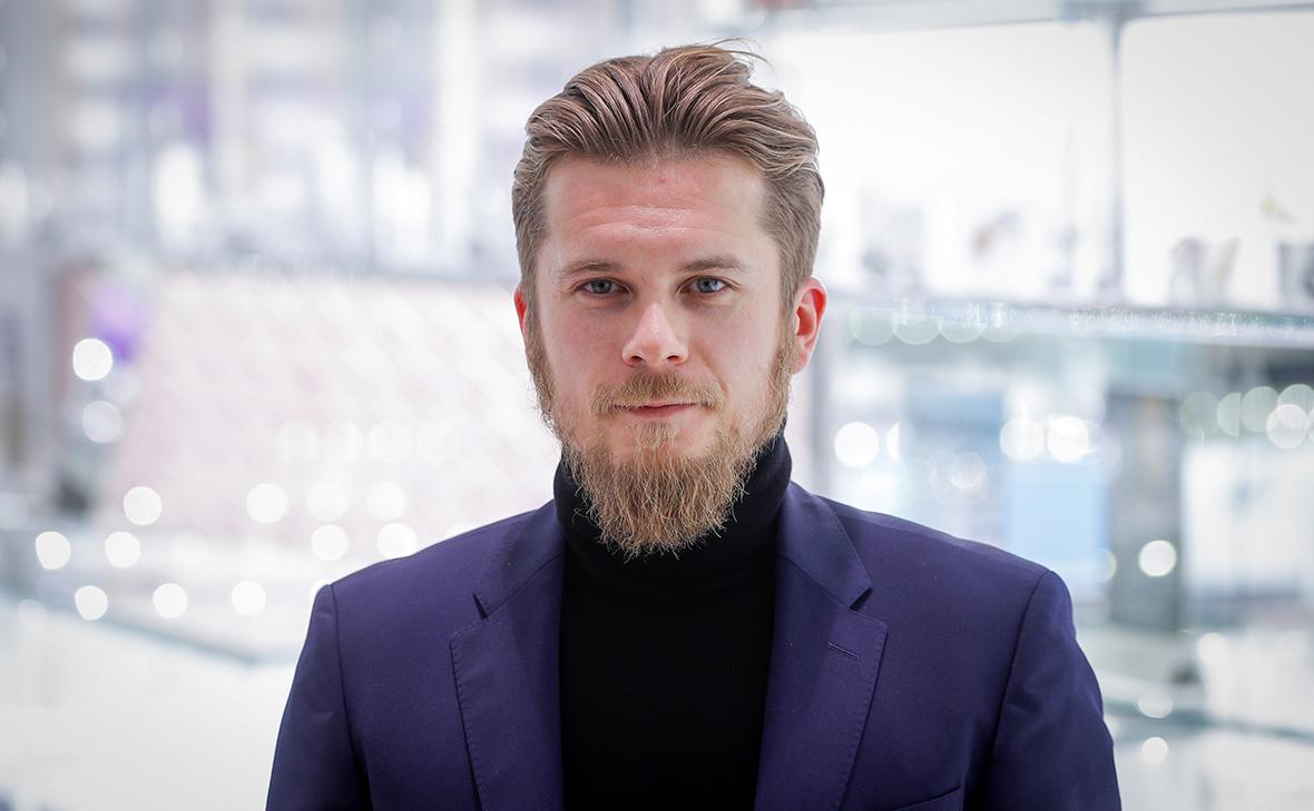 Артем Соколов продал ювелирный холдинг Sokolov Антону Паку Артем Соколов продал ювелирный холдинг Sokolov Антону Паку