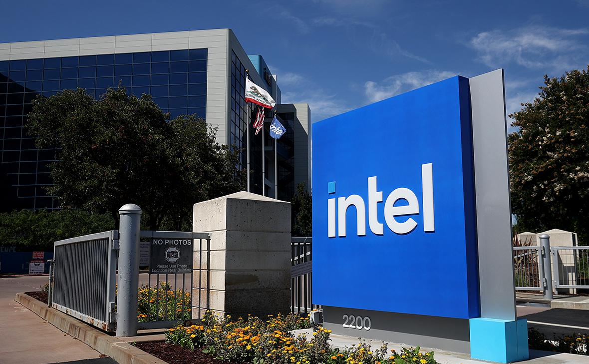 WSJ ������ �� ������������ ������ � ������ Intel � �������� ���
