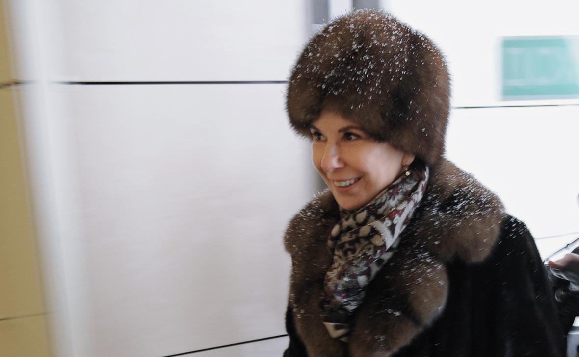 Суд разрешил экс-жене Потанина требовать выплат за его долю в «Норникеле» Суд разрешил экс-жене Потанина требовать выплат за его долю в «Норникеле»