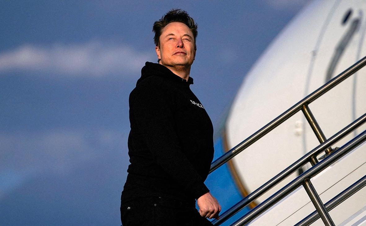 � Tesla �����, �������������� ����� ��������� $1 ����. ��� ��������