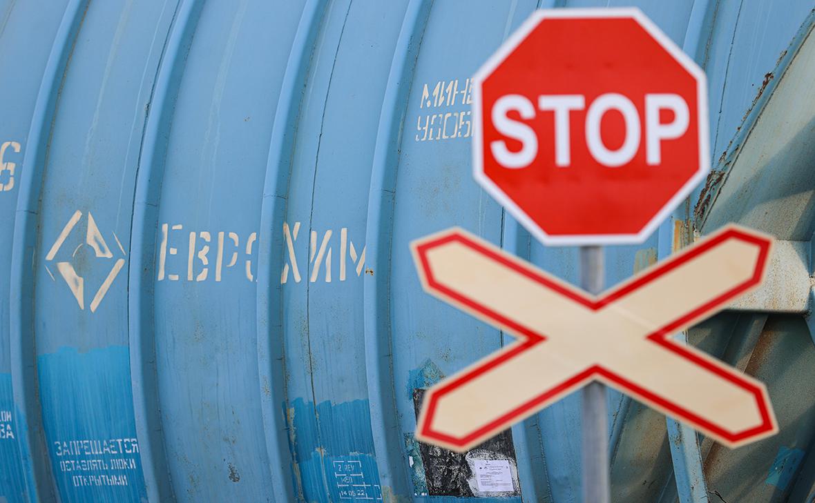 Суд Лондона запретил «Еврохиму» судиться с экс-подрядчиком в России Суд Лондона запретил «Еврохиму» судиться с экс-подрядчиком в России