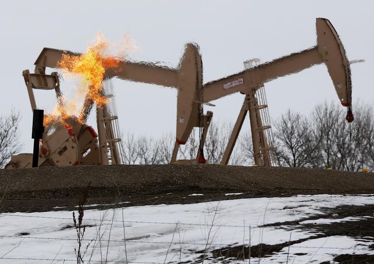 Доходы России от продажи нефти в декабре стали минимальными за полгода