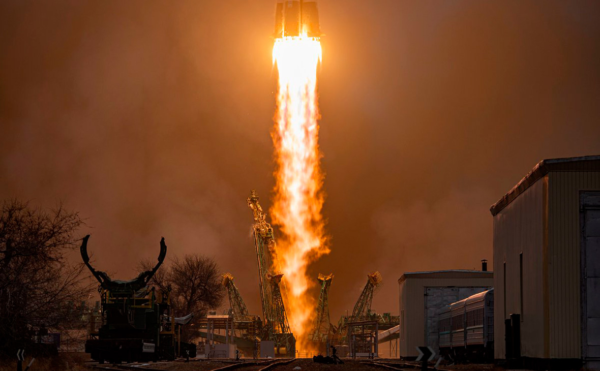Рогозин пригласил делегацию NASA посмотреть на пуск с Байконура Рогозин пригласил делегацию NASA посмотреть на пуск с Байконура