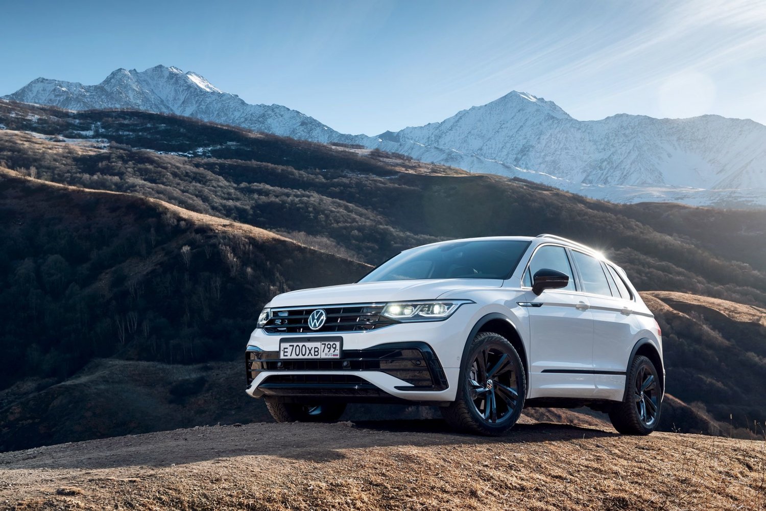  Volkswagen Tiguan:     