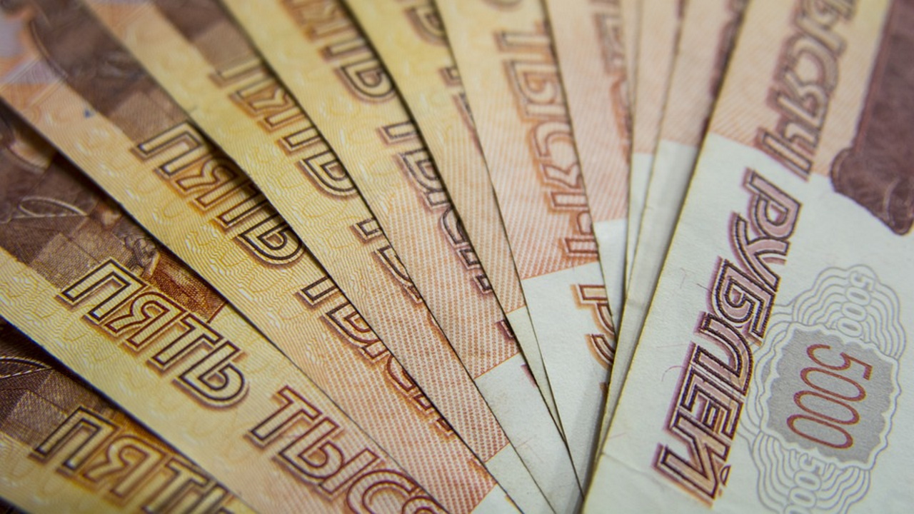 Эксперты прогнозируют ослабление рубля